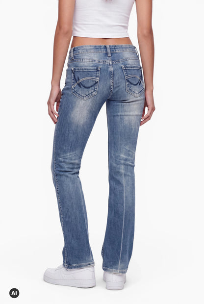 Tokyo Low Rise Bootcut Jeans – S