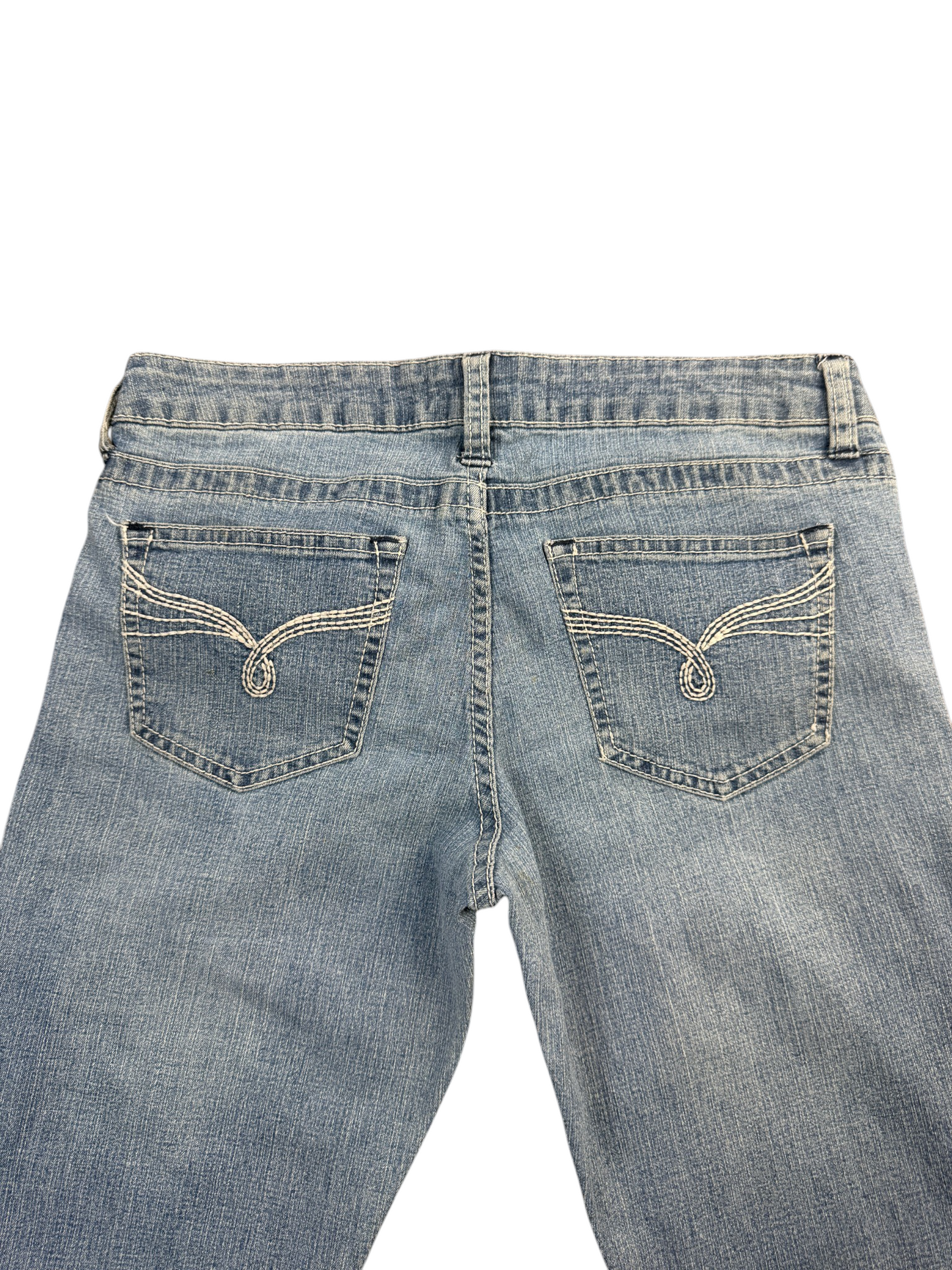 No Boundaries Low Rise Bootcut Jeans – L
