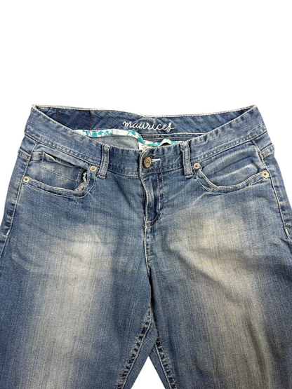 Maurices Low Rise Bootcut Jeans – M