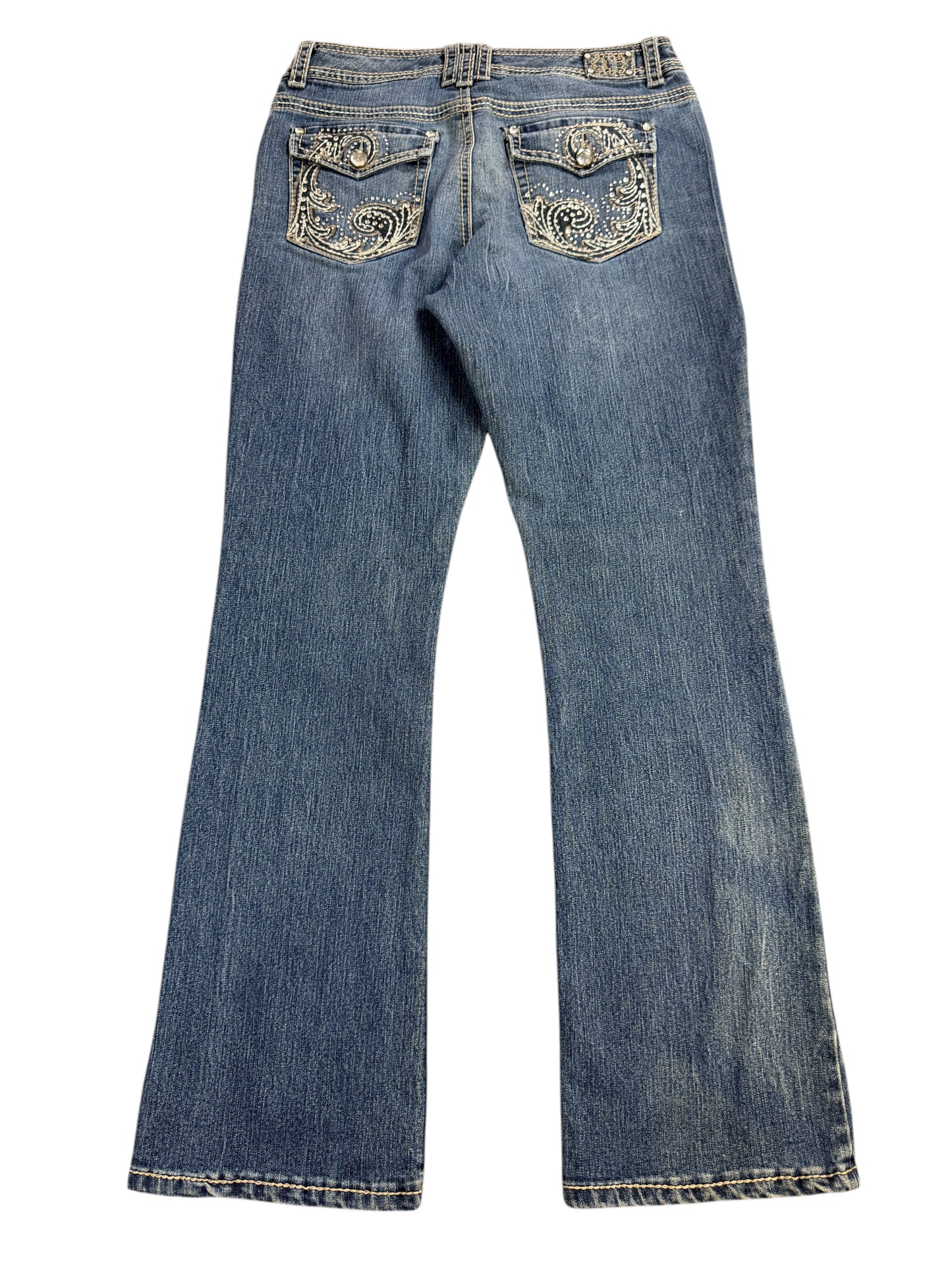 Bandolino Mid Rise Bootcut Jeans – L