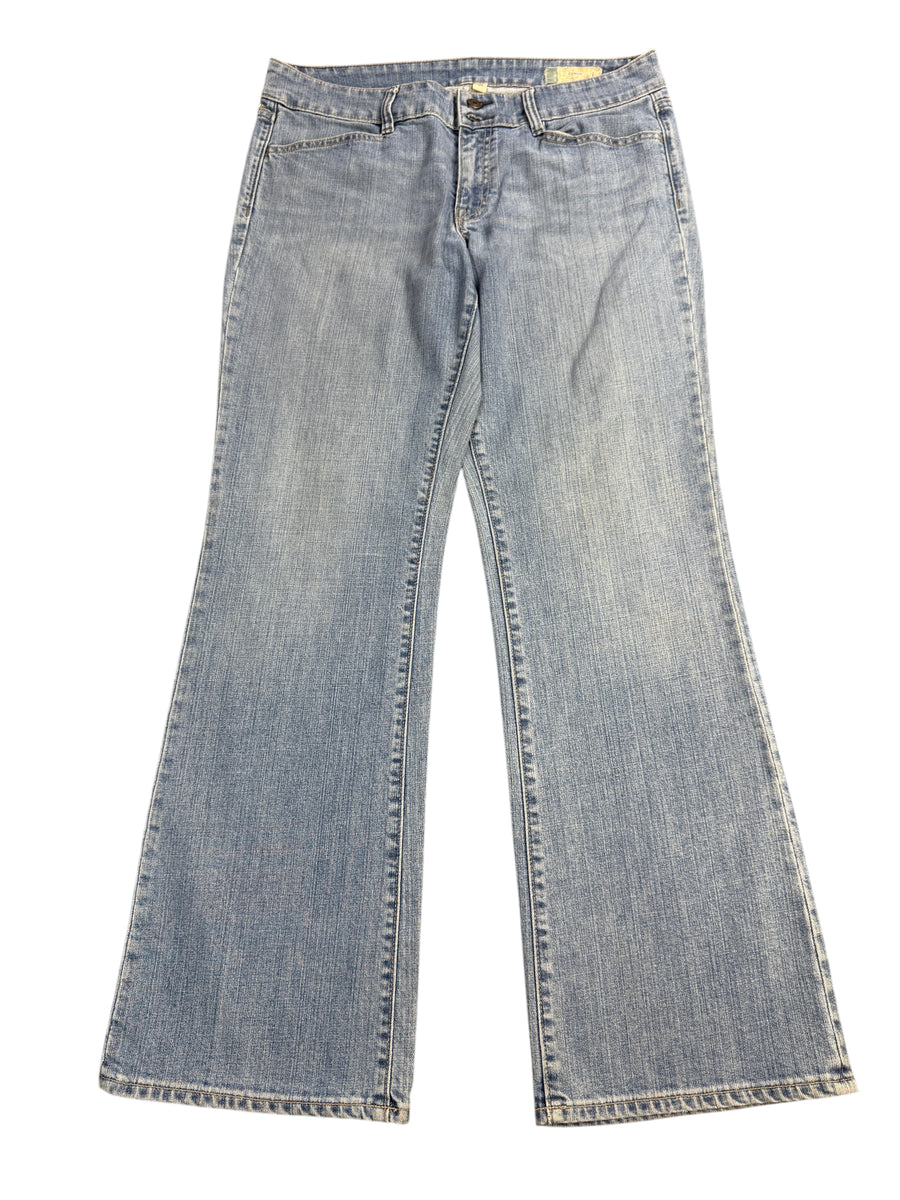 Gap Curvy Mid Rise Bootcut Jeans – XL