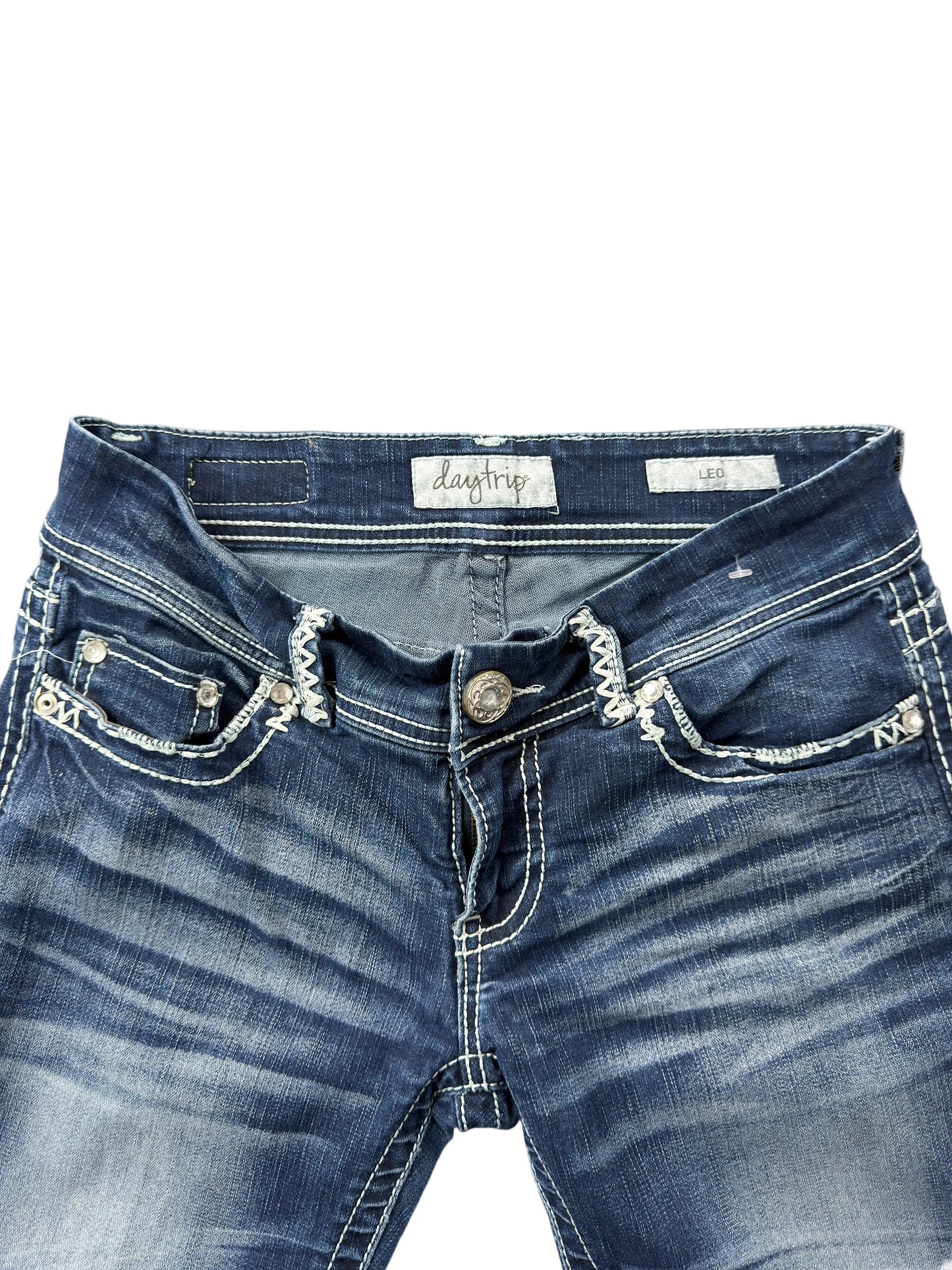 Daytrip Low Rise Leo Bootcut Jeans W26 McBling Miss Me Style Y2K Japan Style