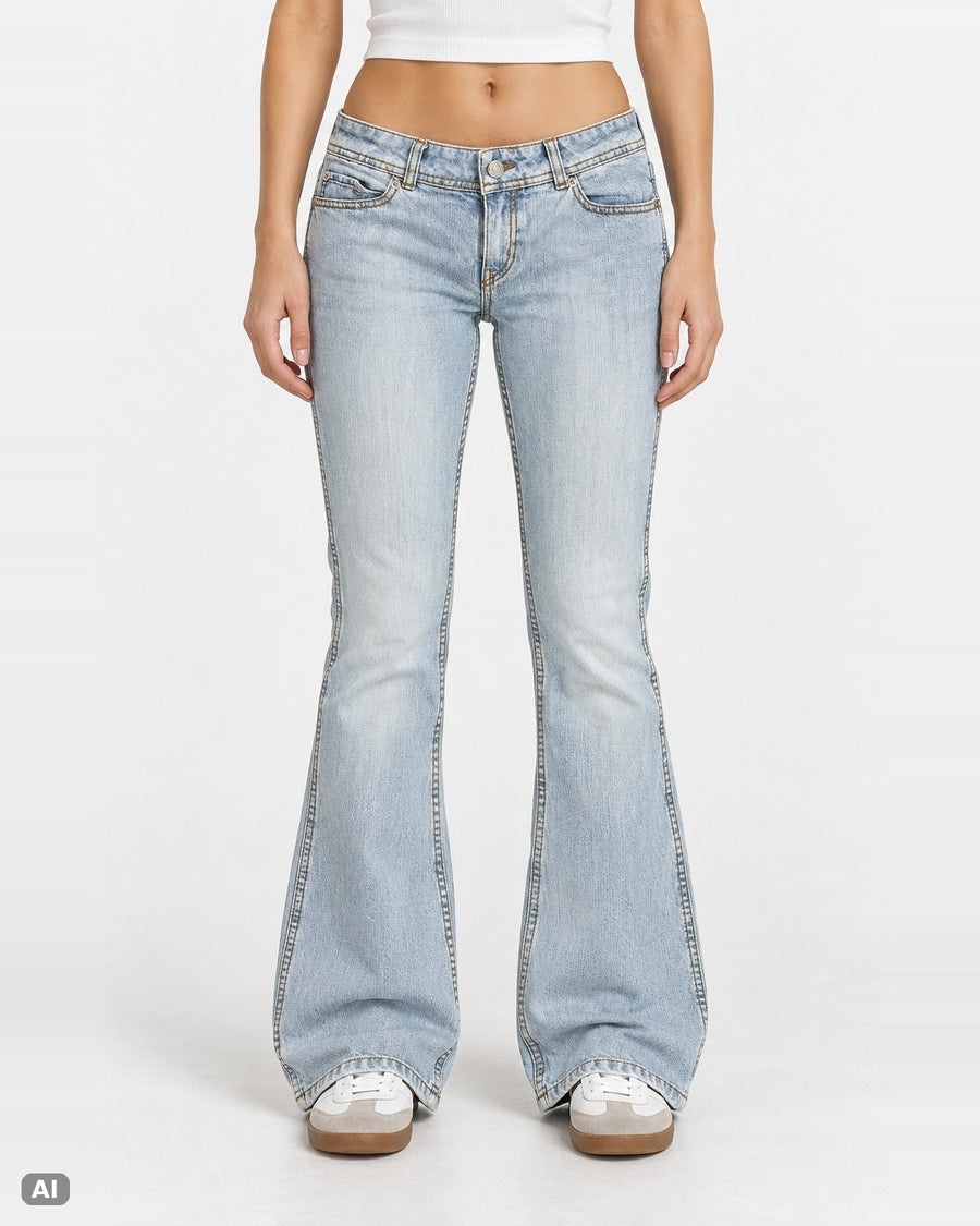 London Jean Low Waist Bootcut Jeans – Gr. EU 34 / XS – Ganzkörper, KI-Visualisierung am Model