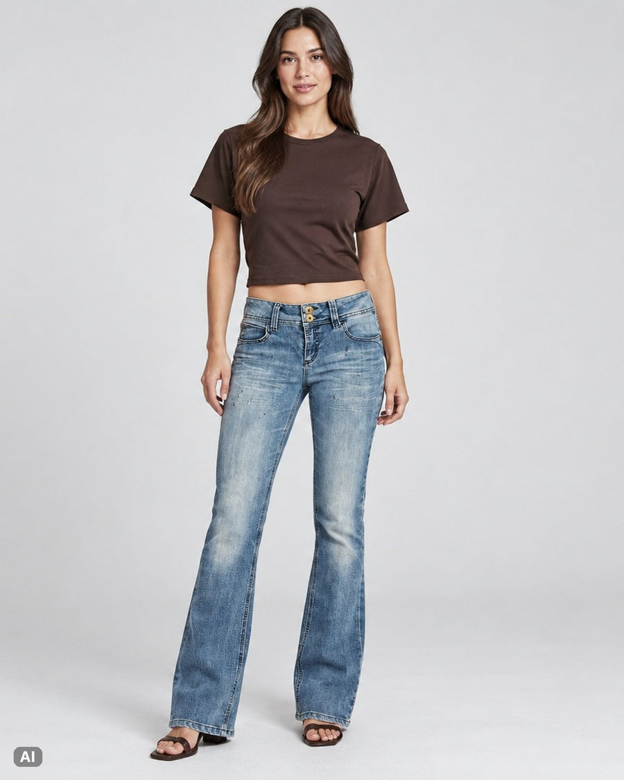 Yes Miss Skinny Boot Low Waist Bootcut Jeans – Gr. EU 36 / S – Ganzkörper, KI-Visualisierung am Model