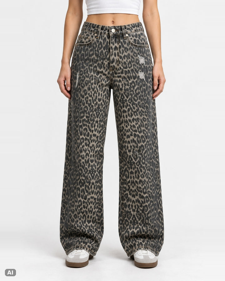 Marivy Wide Leg Jeans Damen mit Leopardenmuster Strass Taschen Y2K… – Ganzkörper, KI-Visualisierung am Model