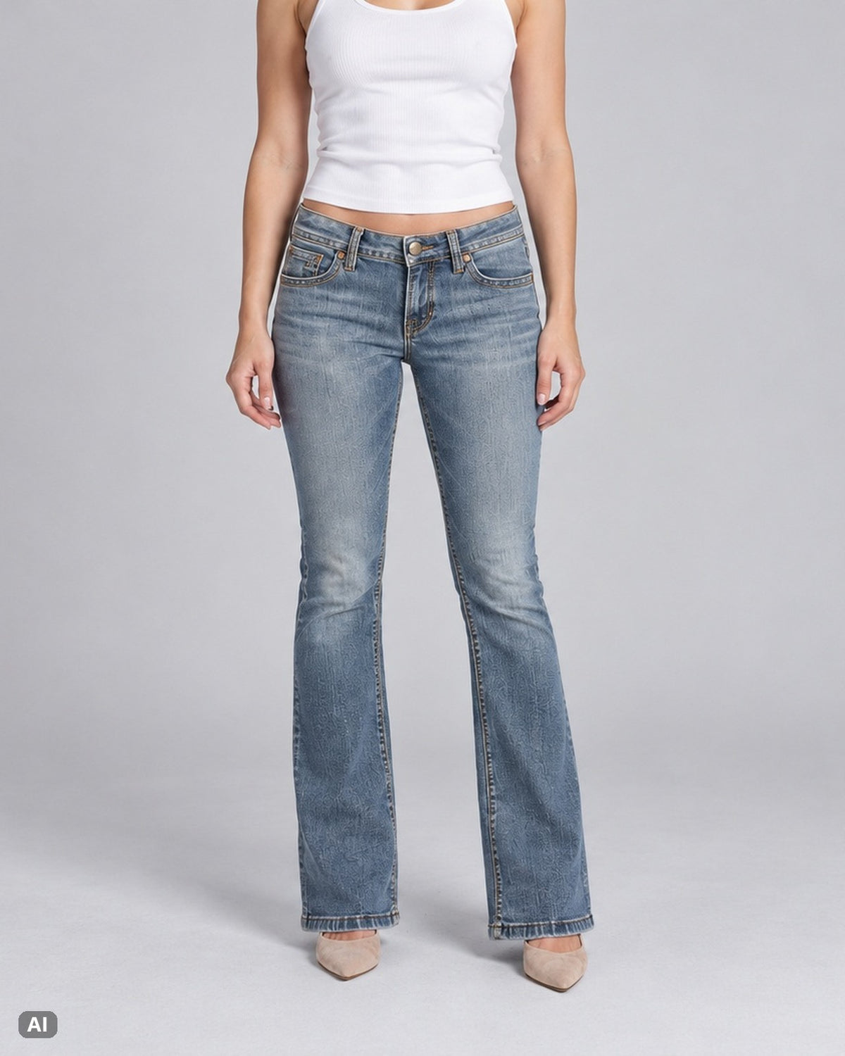 Lola Jeans Bootcut Low Waist – Gr. EU 36 / S – Vorne, KI-Visualisierung am Model